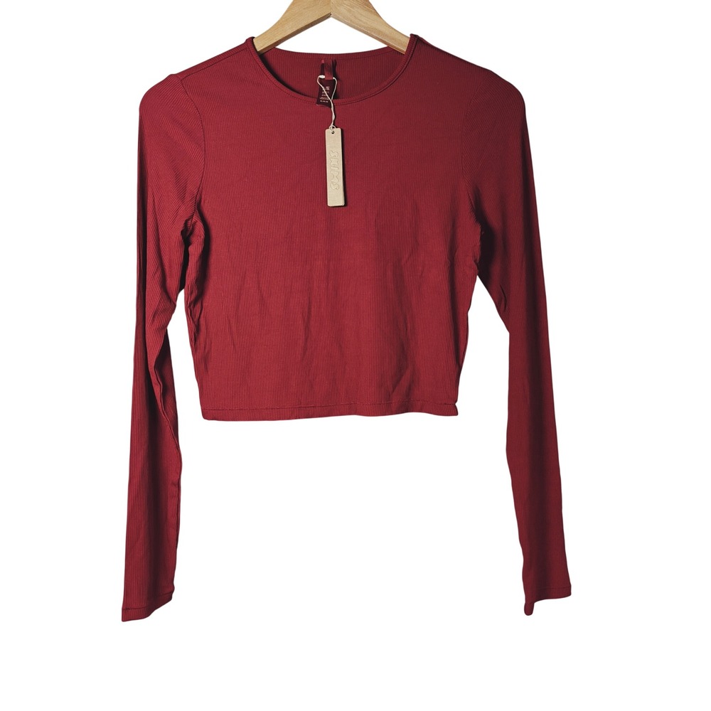 SKIMS Soft Lounge Rib Long Sleeve Crop Top Brick Red Size M NEW - Picture 2 of 10